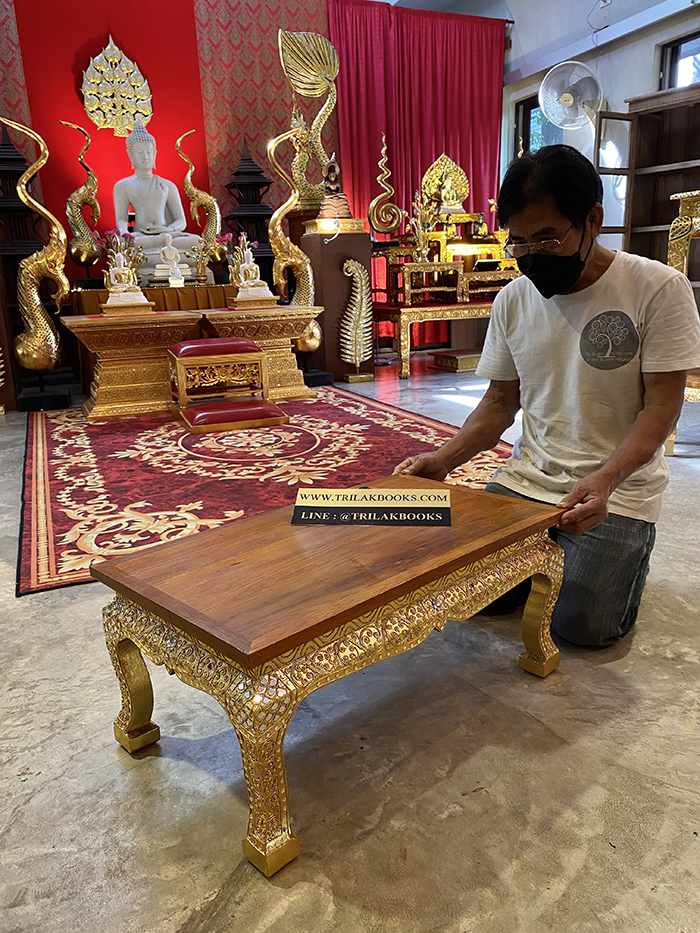 โต๊ะไม้สักปิดทอง สำหรับวาง พระพุทธรูป โต๊ะหมู่บูชา ของแต่งห้องพระ ราคา
4,500 บาท